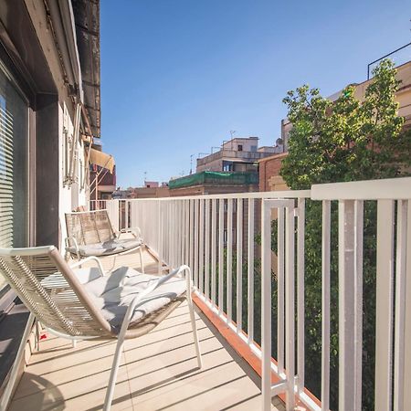 You Stylish Diagonal Apartments Barcelona Bagian luar foto