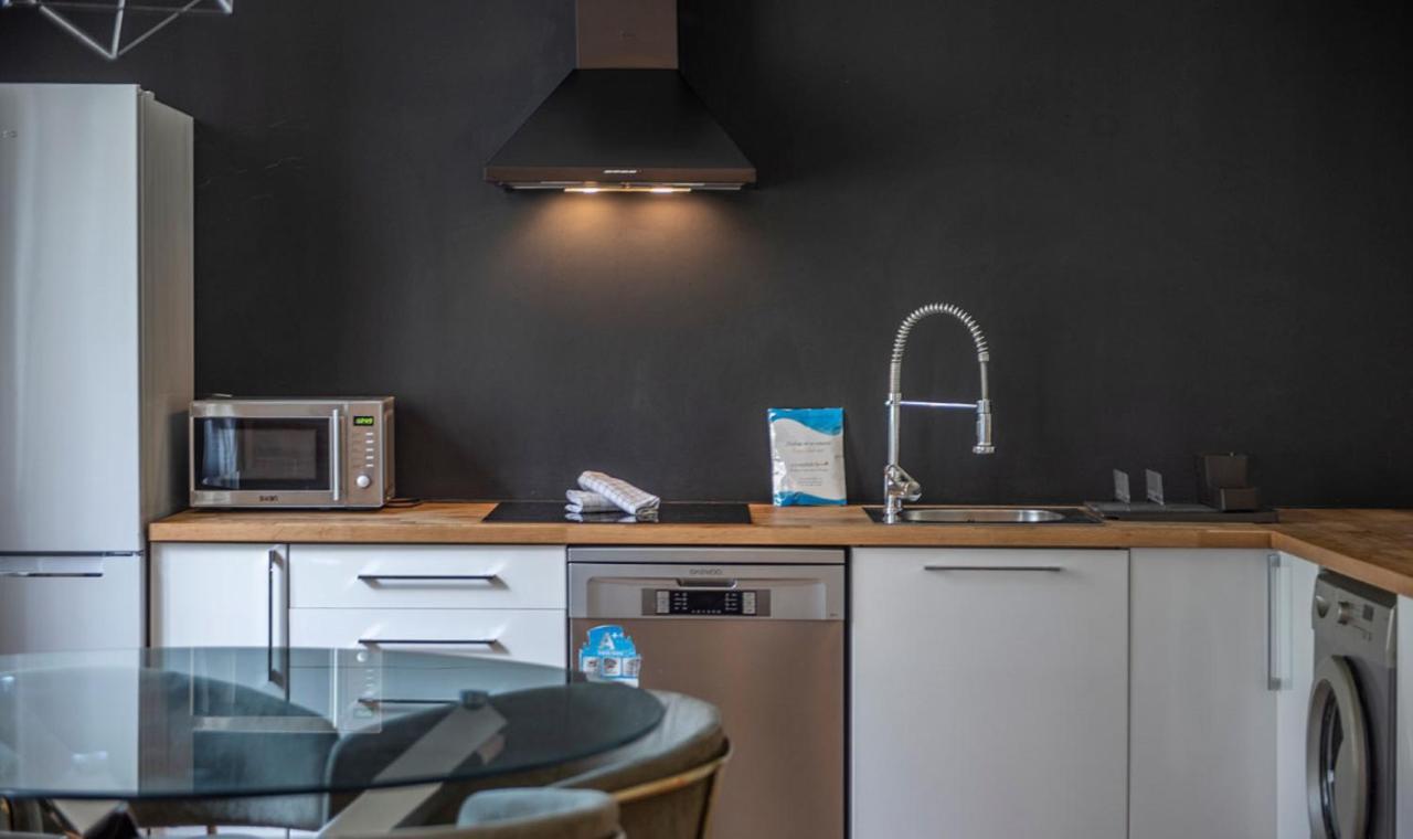 You Stylish Diagonal Apartments Barcelona Bagian luar foto