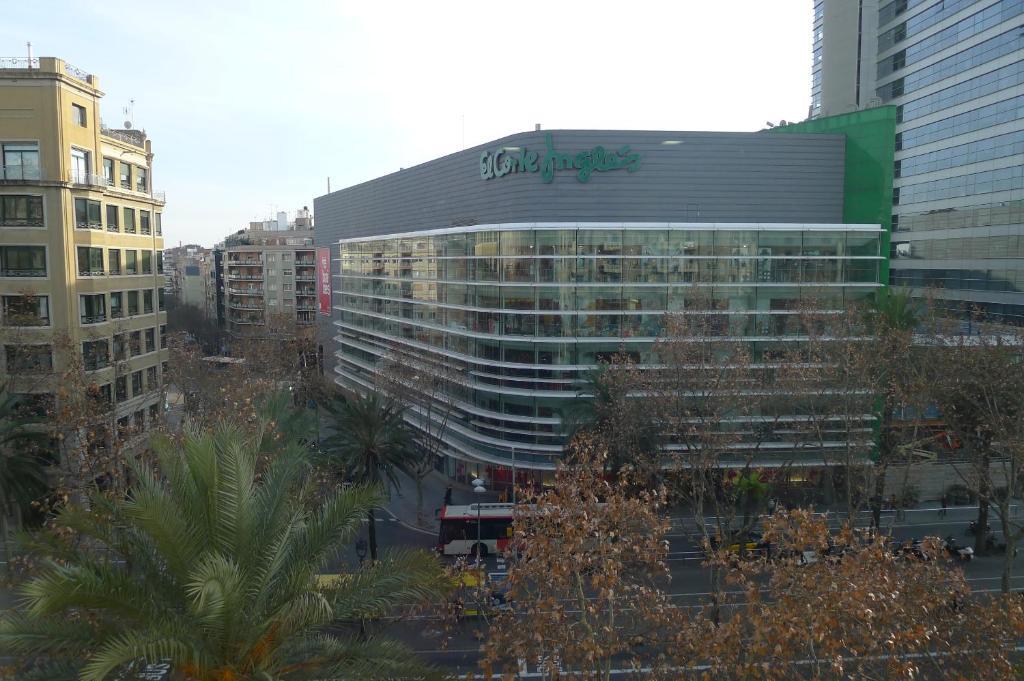 You Stylish Diagonal Apartments Barcelona Bagian luar foto