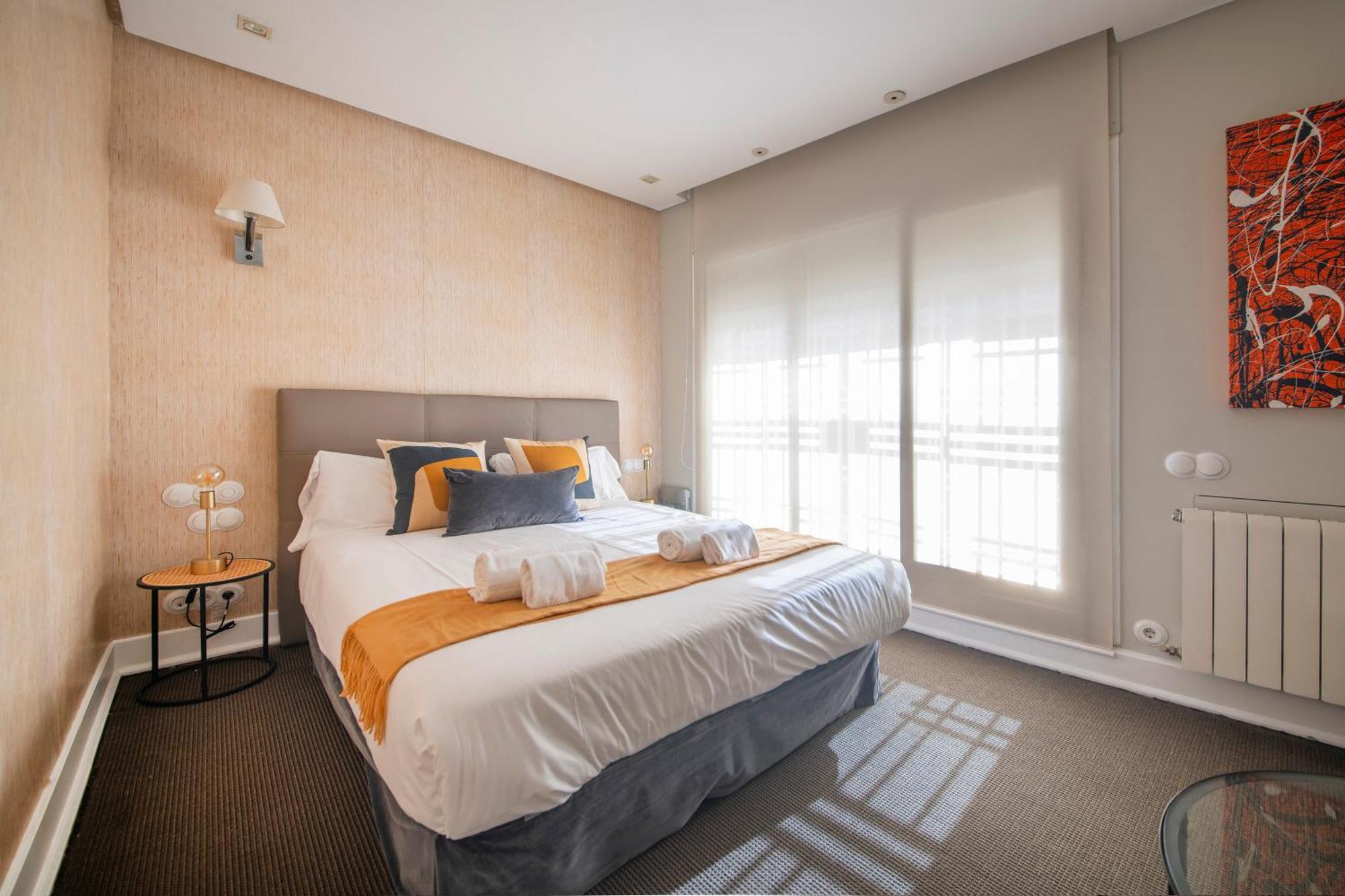 You Stylish Diagonal Apartments Barcelona Bagian luar foto