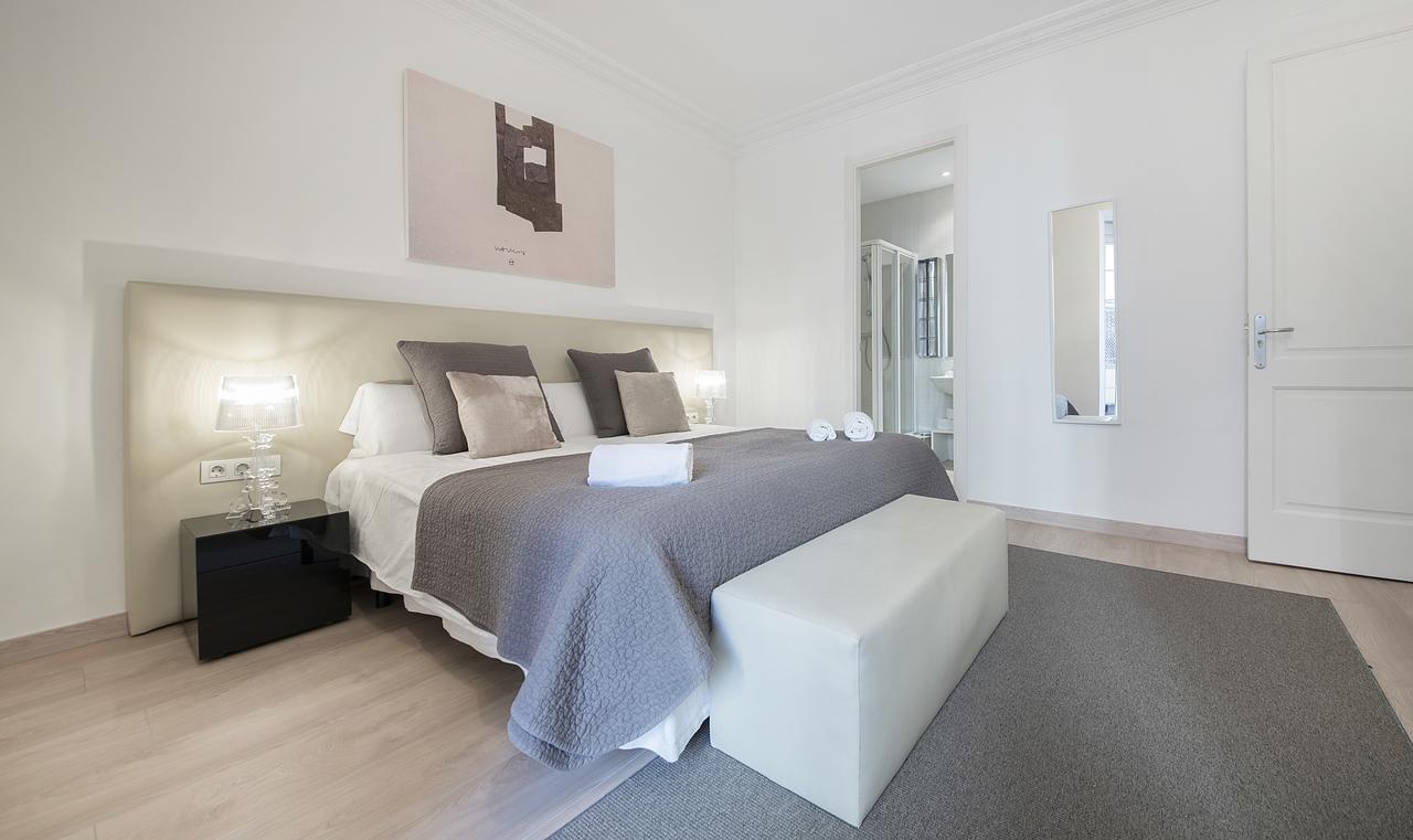 You Stylish Diagonal Apartments Barcelona Bagian luar foto