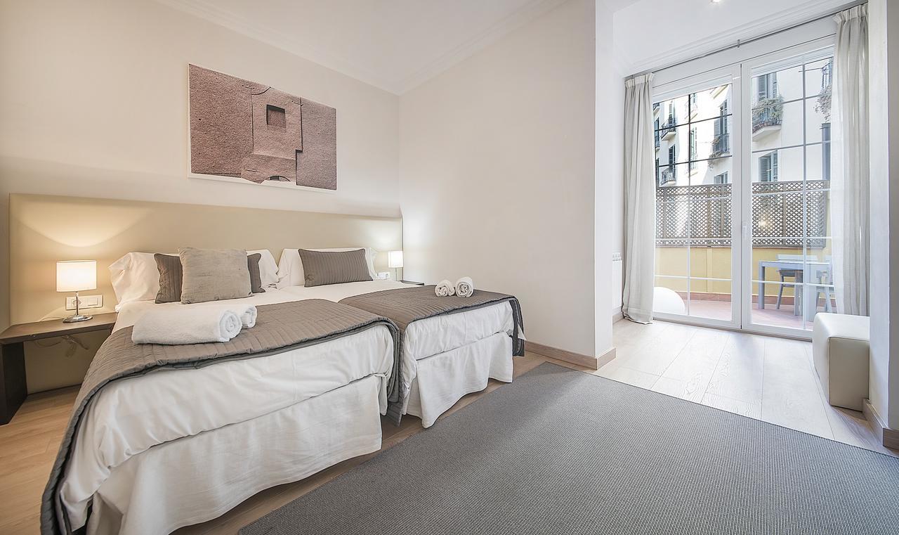 You Stylish Diagonal Apartments Barcelona Bagian luar foto