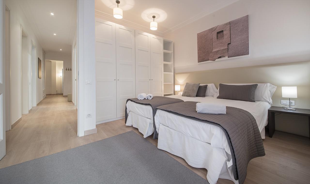 You Stylish Diagonal Apartments Barcelona Bagian luar foto