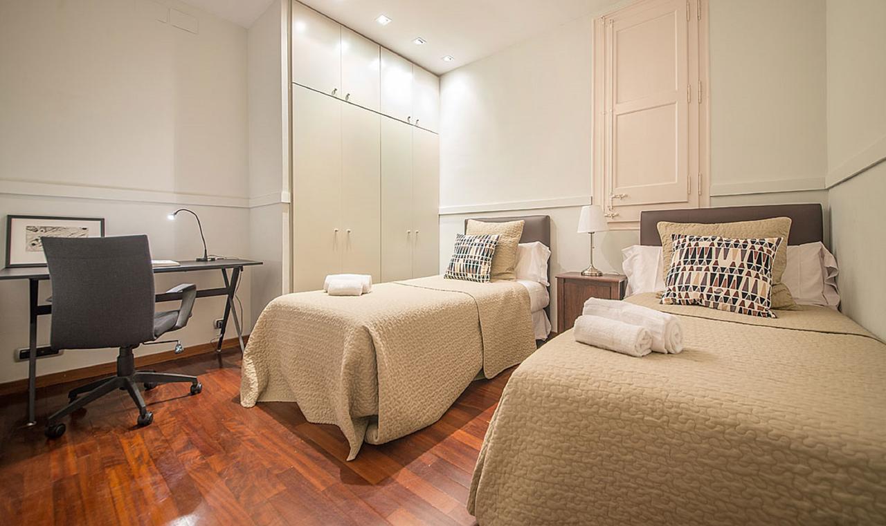 You Stylish Diagonal Apartments Barcelona Bagian luar foto